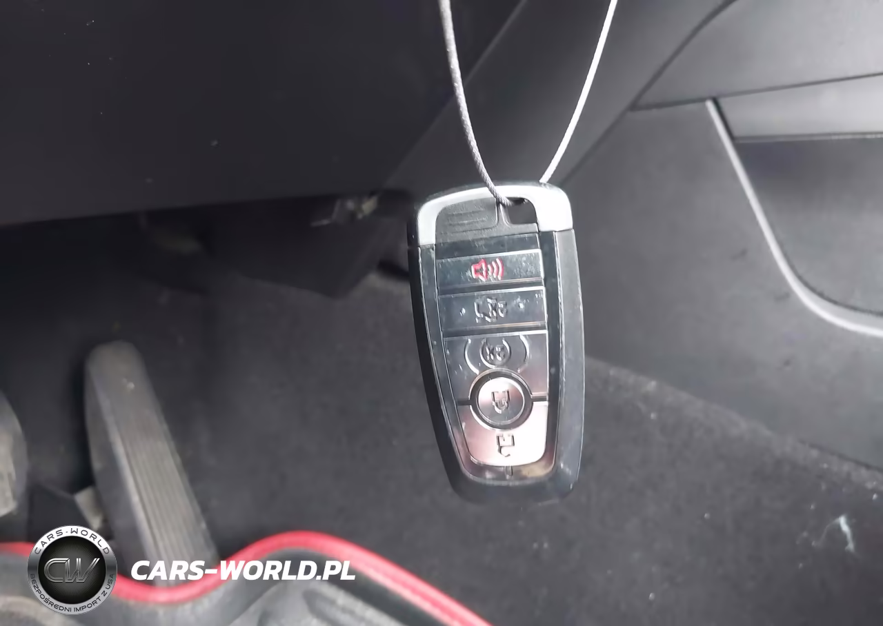 2020 Ford Explorer Xlt VIN:1FMSK7DH6LGA27139 - 11