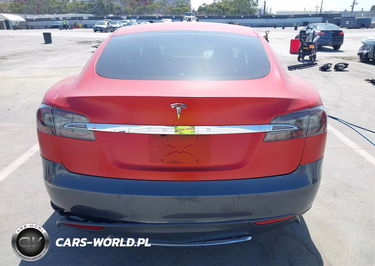 2013 Tesla Model S VIN:5YJSA1CN5DFP27368 - 17