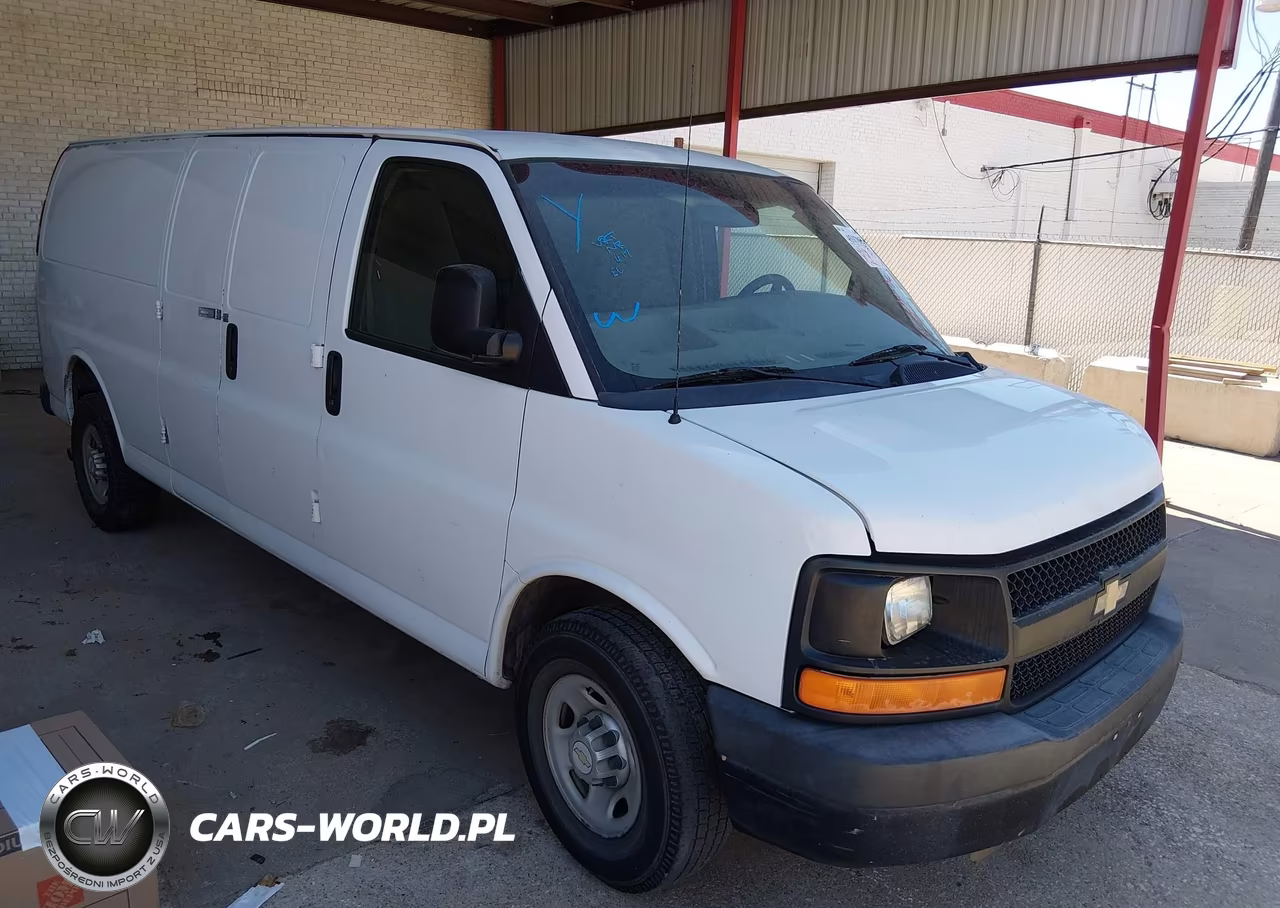 2014 Chevrolet Express 3500 Work Van – zdjęcie 1 z 16