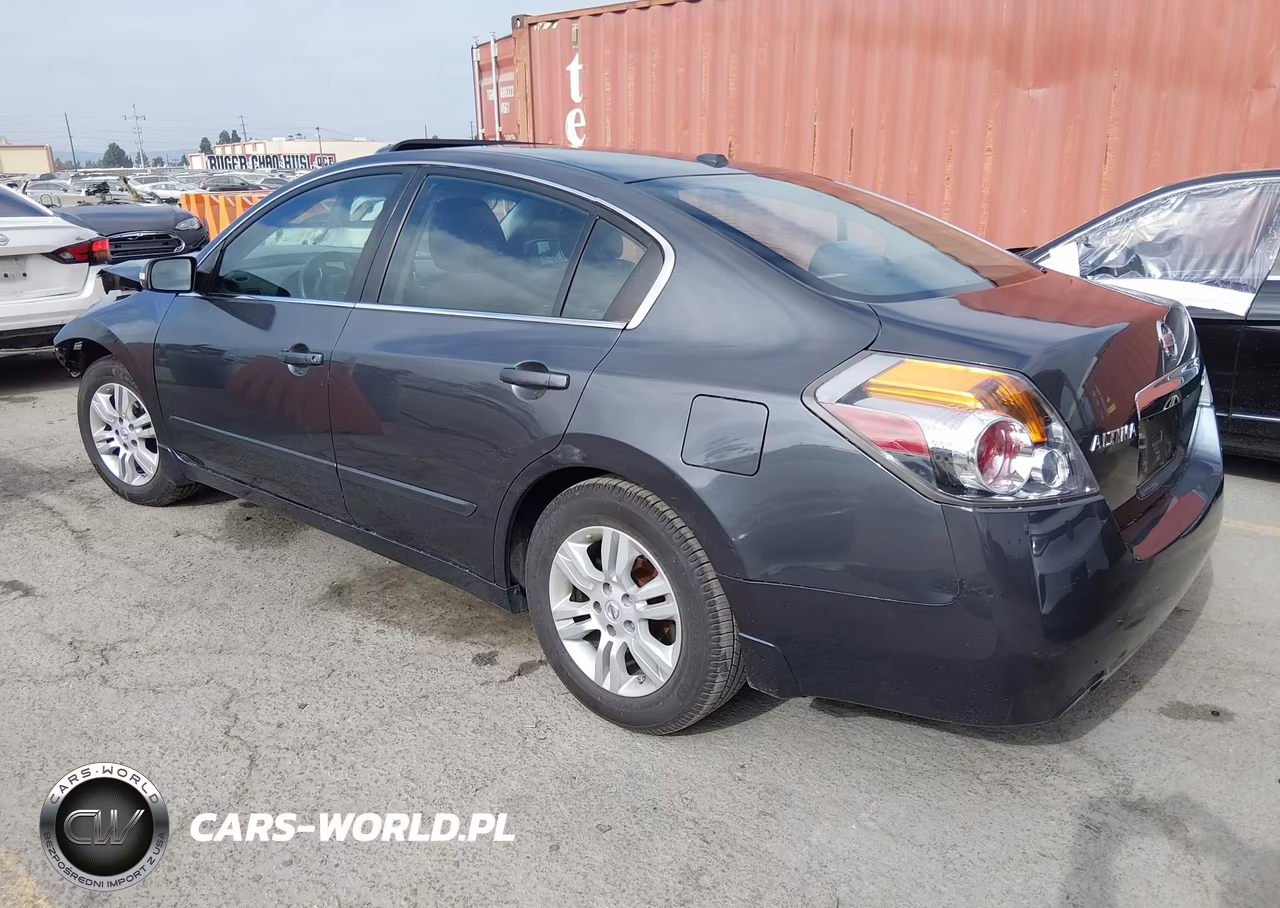 2010 Nissan Altima 2.5 S VIN:1N4AL2AP5AN547407 - 3