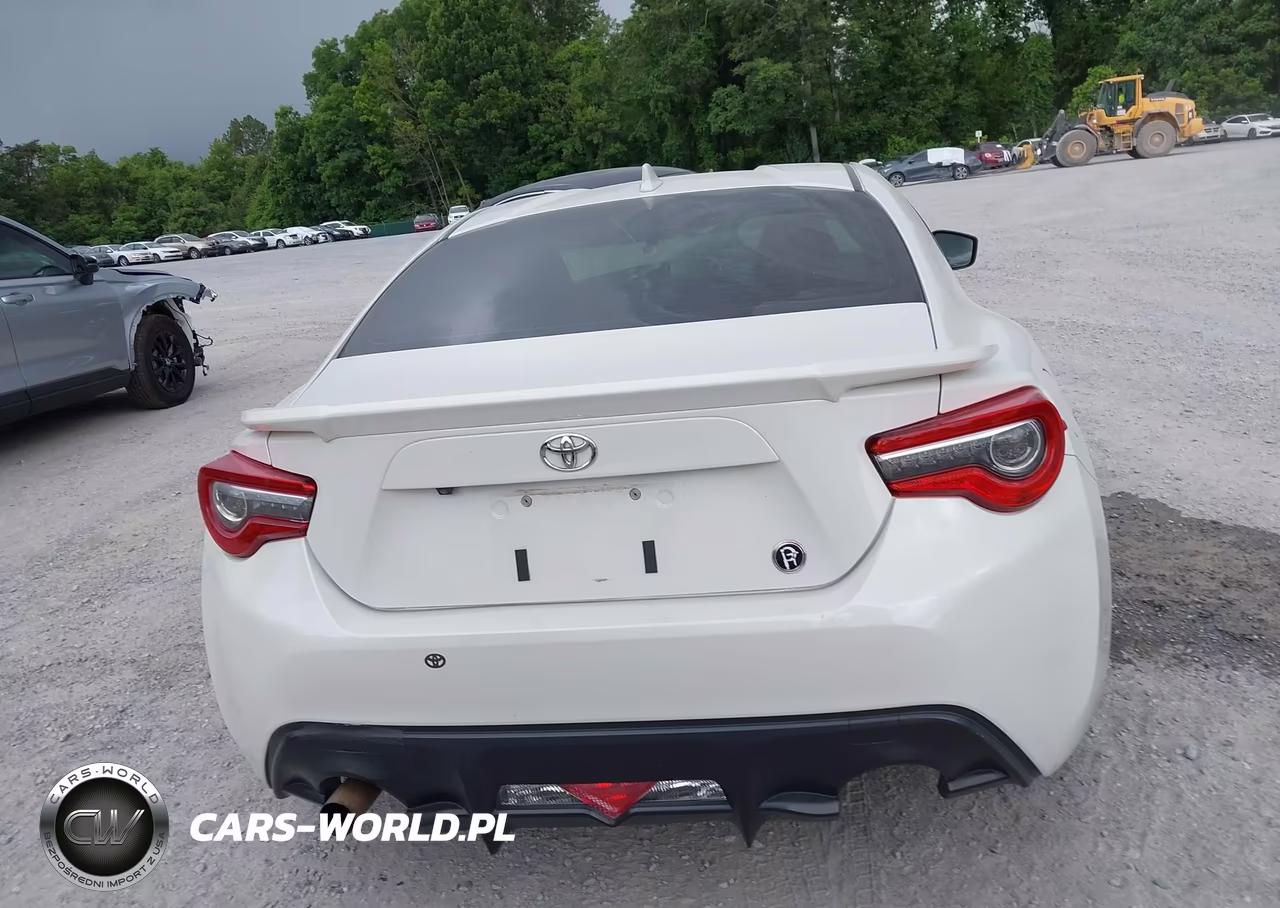 2017 Toyota 86 VIN:JF1ZNAA17H8703068 - 17