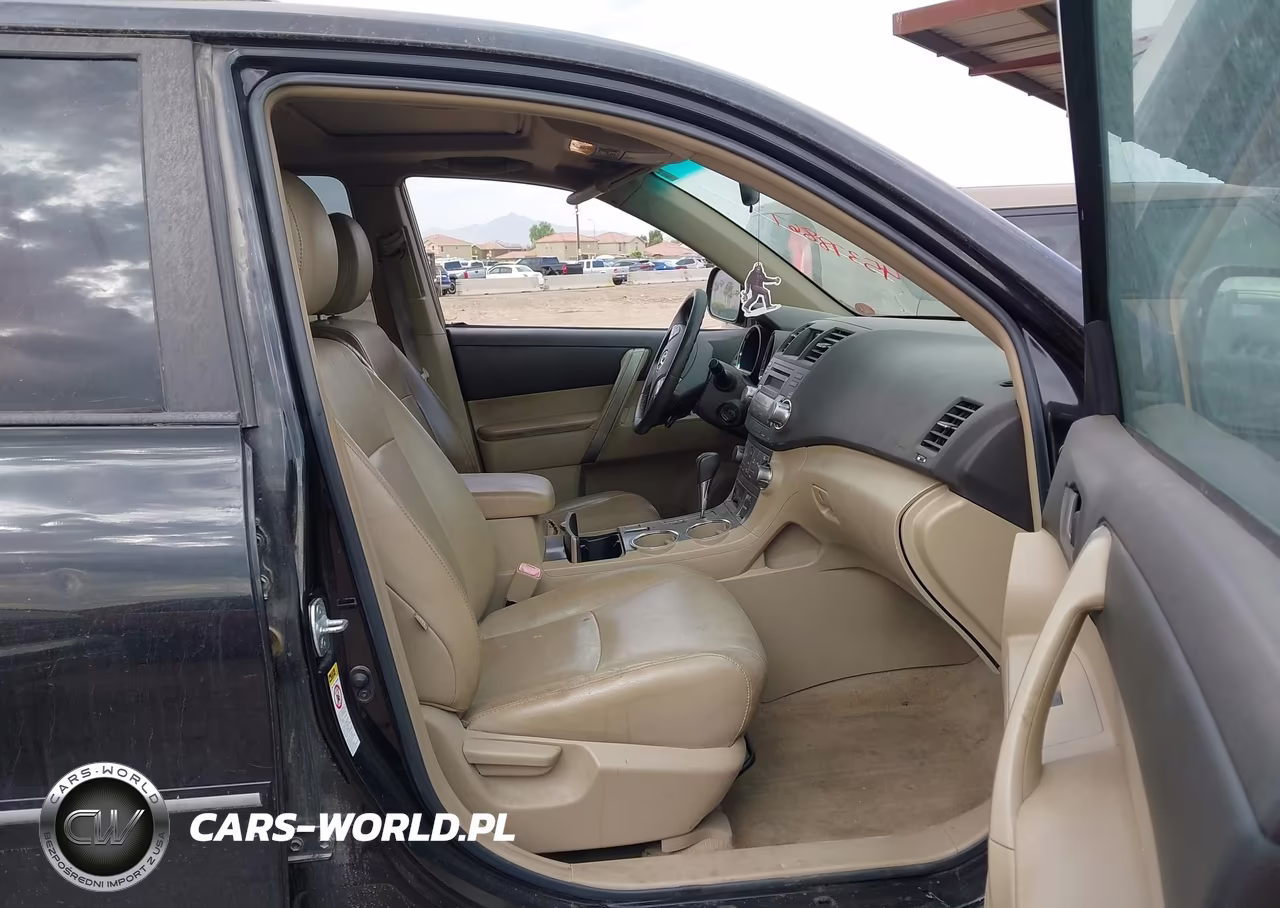 2010 Toyota Highlander Se V6 VIN:5TDKK3EH1AS021182 - 5