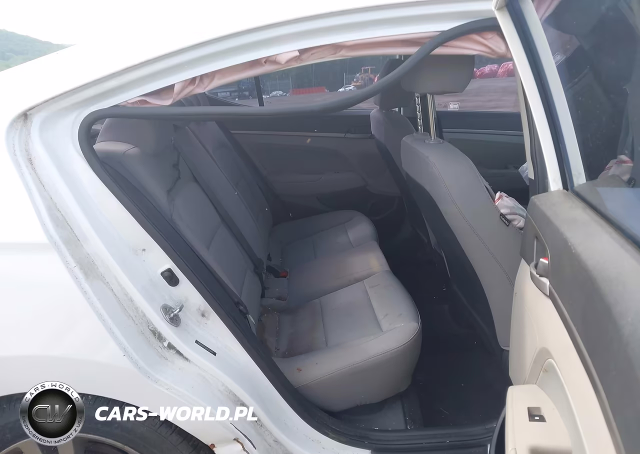 2017 Hyundai Elantra Se VIN:5NPD84LF5HH121042 - 8