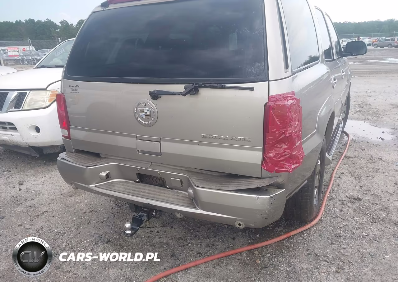 2003 Cadillac Escalade Standard VIN:1GYEK63NX3R163064 - 6