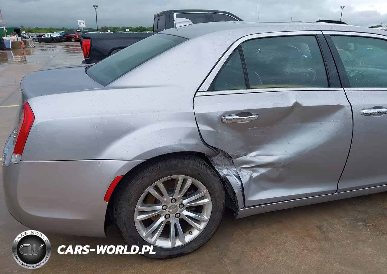 2016 Chrysler 300C VIN:2C3CCAEG2GH190121 - 6