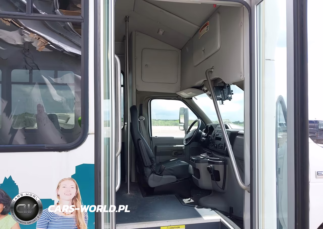 2017 Ford E-350 Cutaway VIN:1FDEE3FS7HDC07454 - 7