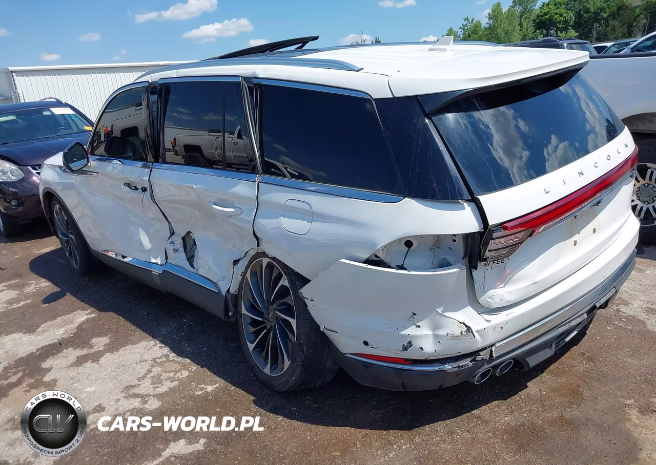 2022 Lincoln Aviator Reserve VIN:5LM5J7XC5NGL12043 - 3