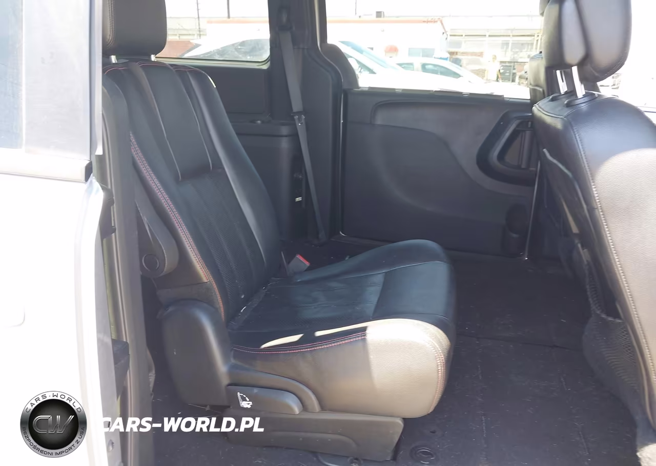 2018 Dodge Grand Caravan Gt VIN:2C4RDGEG0JR284876 - 8