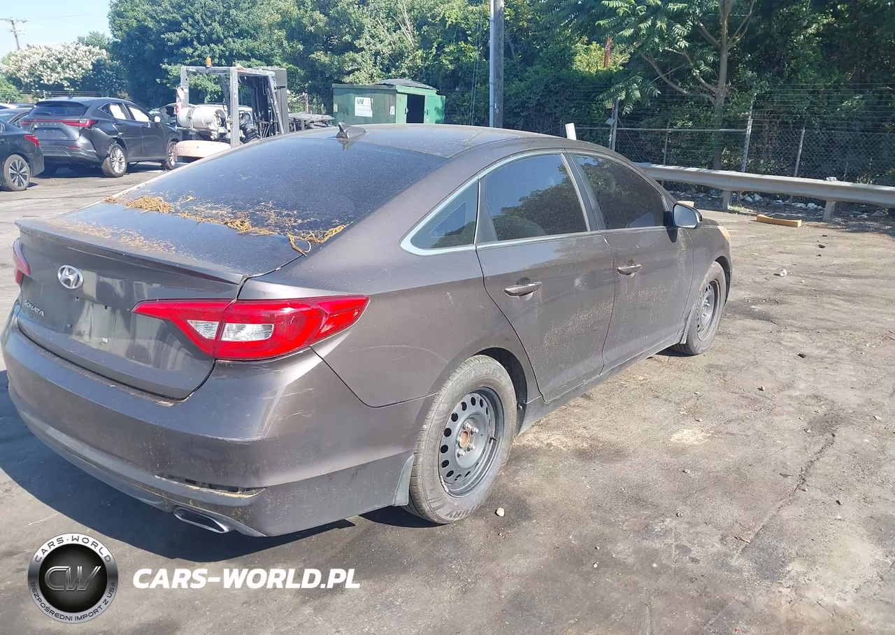 2015 Hyundai Sonata Se VIN:5NPE24AF3FH208461 - 4