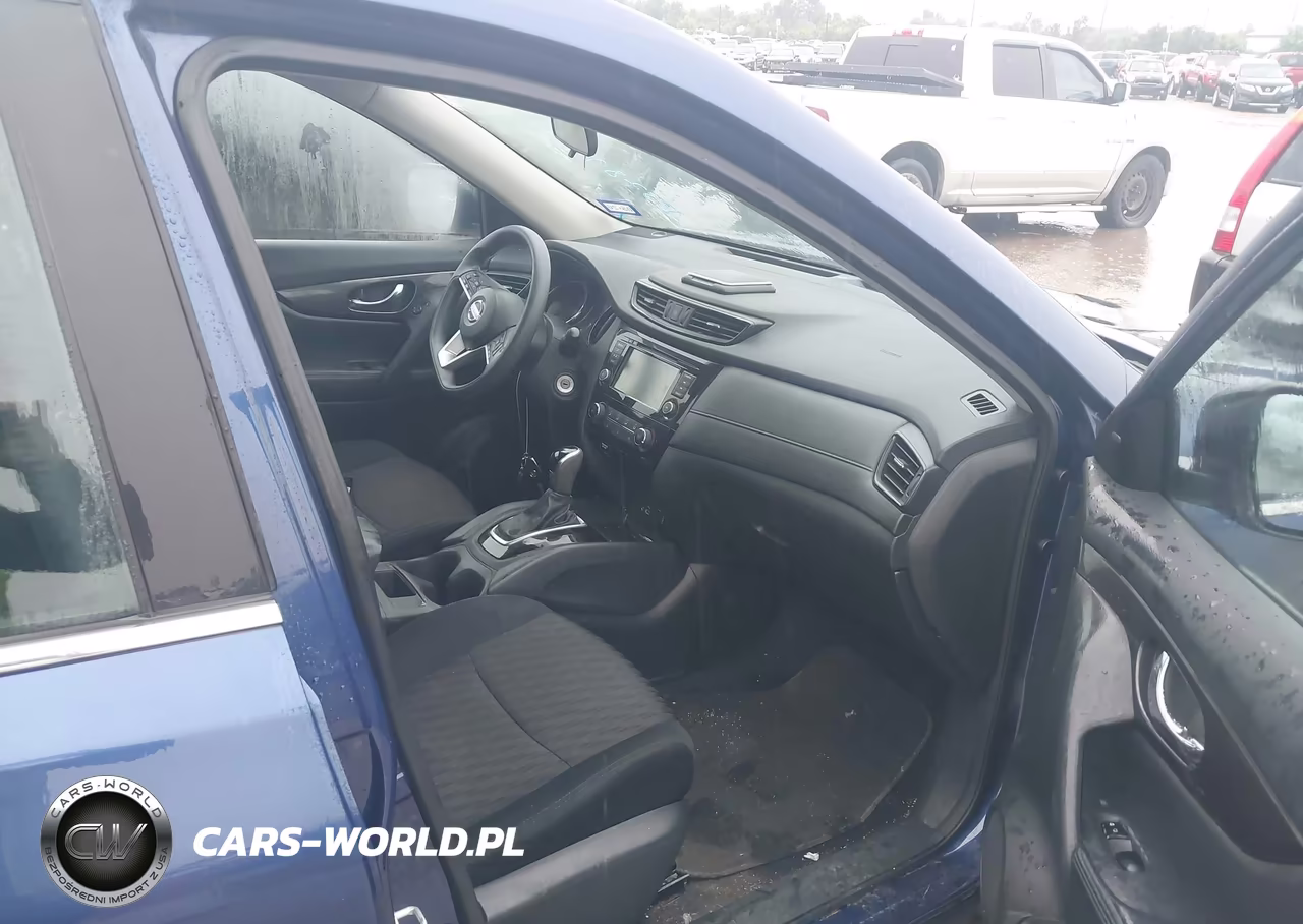 2018 Nissan Rogue S VIN:5N1AT2MV3JC791763 - 5