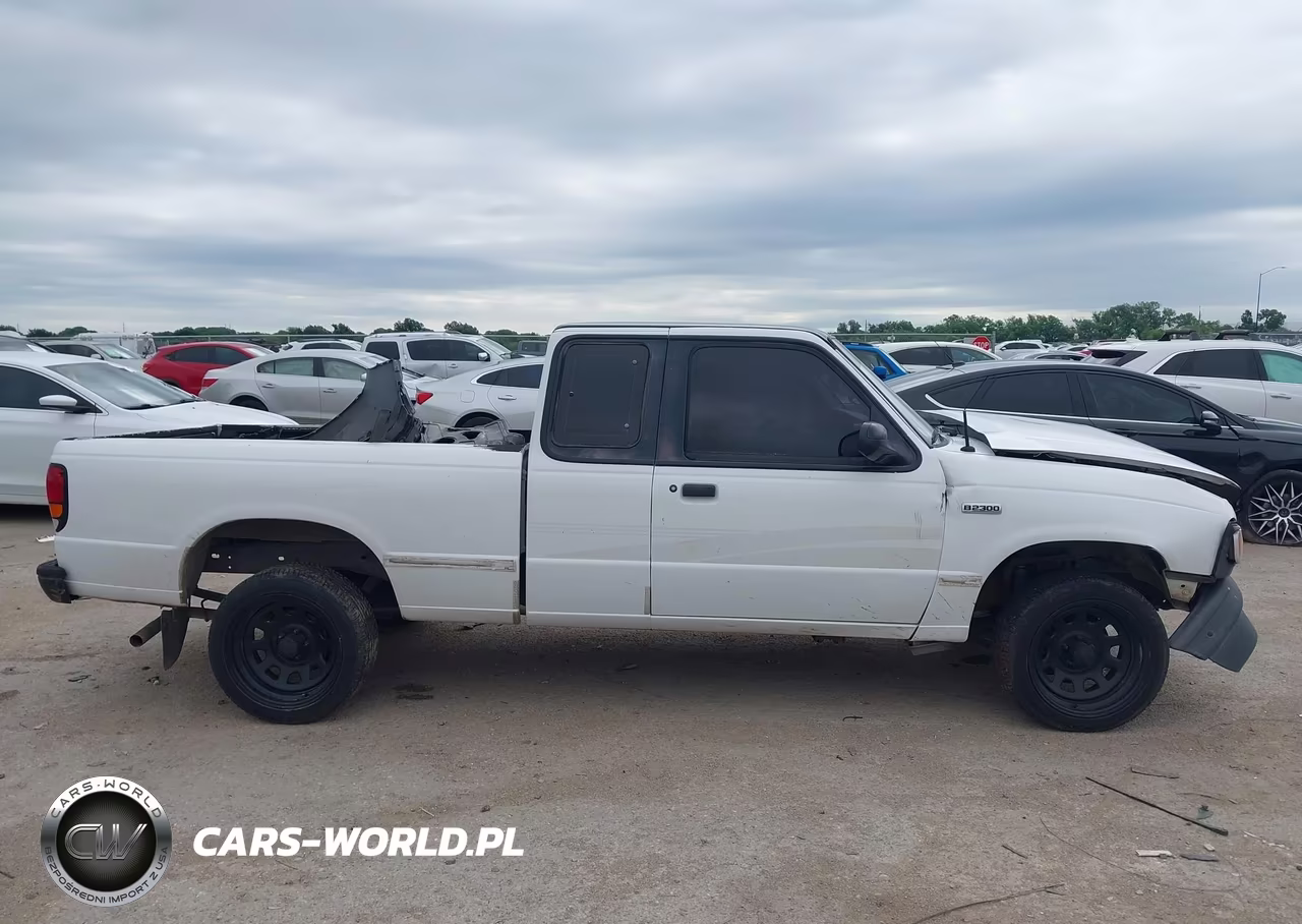 1995 Mazda B2300 Cab Plus VIN:4F4CR16A3STM03505 - 13