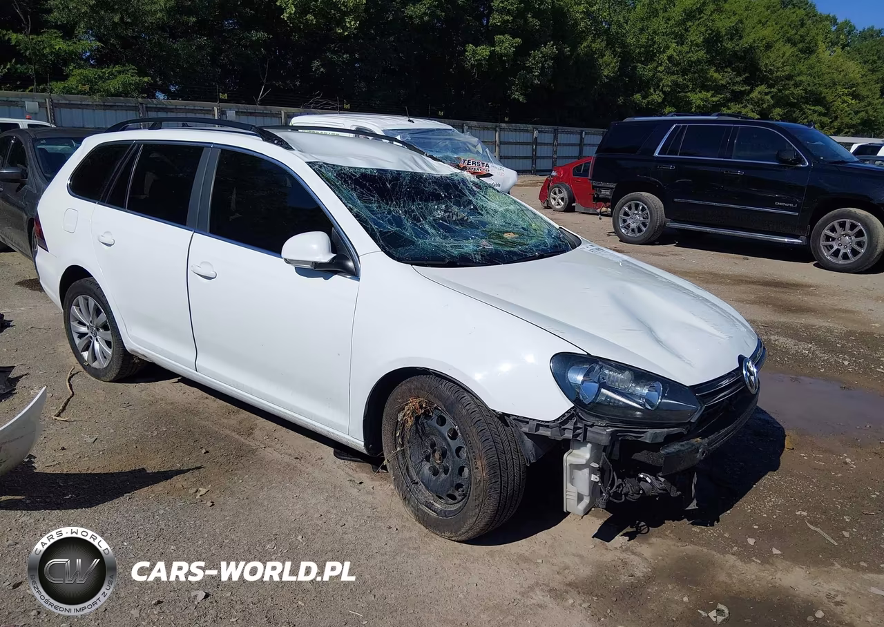 2014 Volkswagen Jetta Sportwagen 2.0L Tdi – zdjęcie 1 z 17