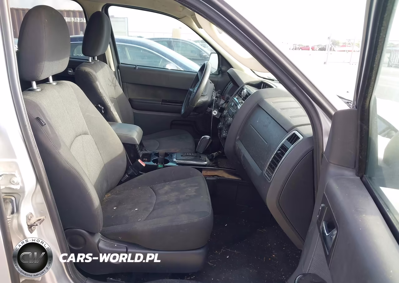 2009 Mazda Tribute I Touring VIN:4F2CZ02799KM06373 - 5