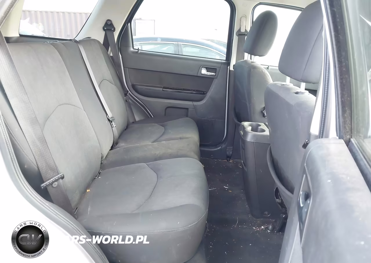 2009 Mazda Tribute I Touring VIN:4F2CZ02799KM06373 - 8