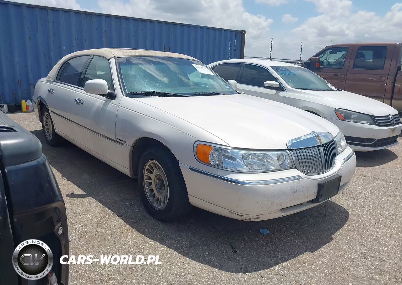 1998 Lincoln Town Car Cartier
