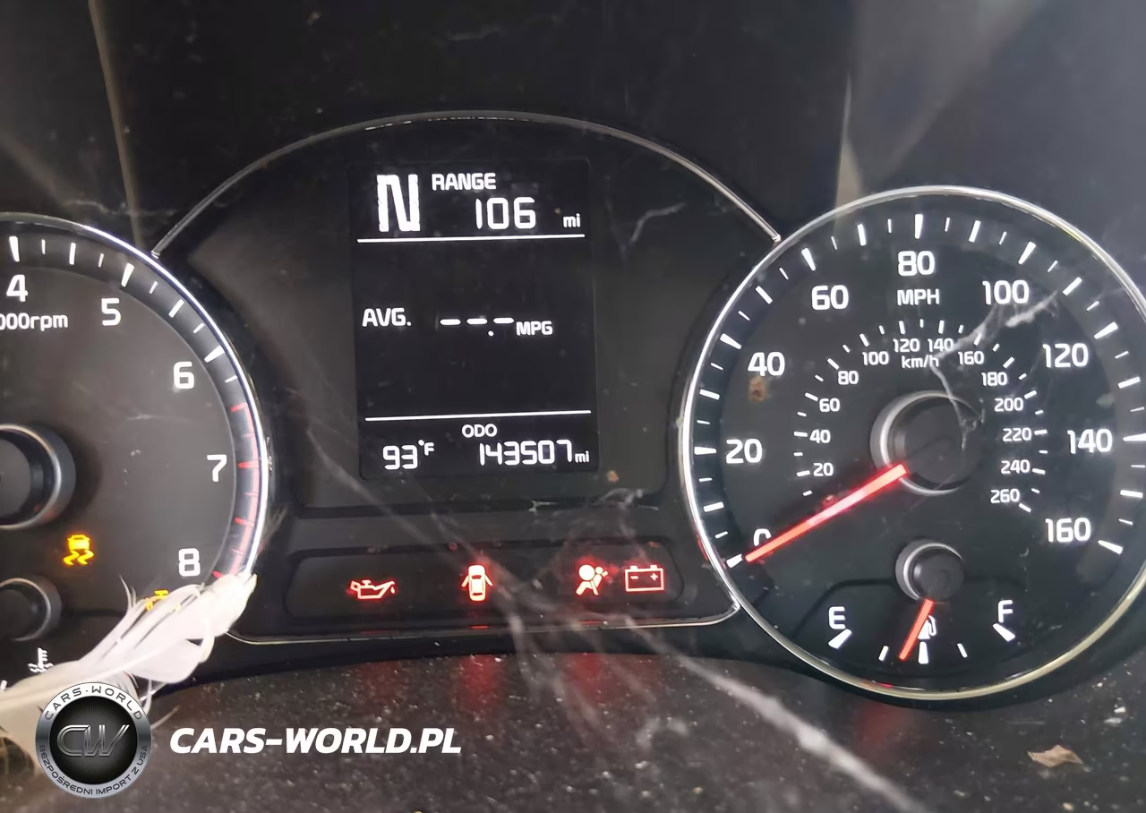 2018 Kia Forte Lx VIN:3KPFK4A79JE228840 - 7