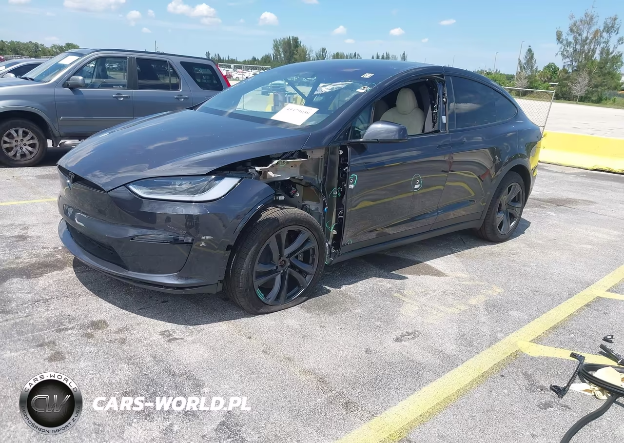2026 Tesla Model X All-Wheel Drive VIN:7SAXCBE51TF473212 - 2