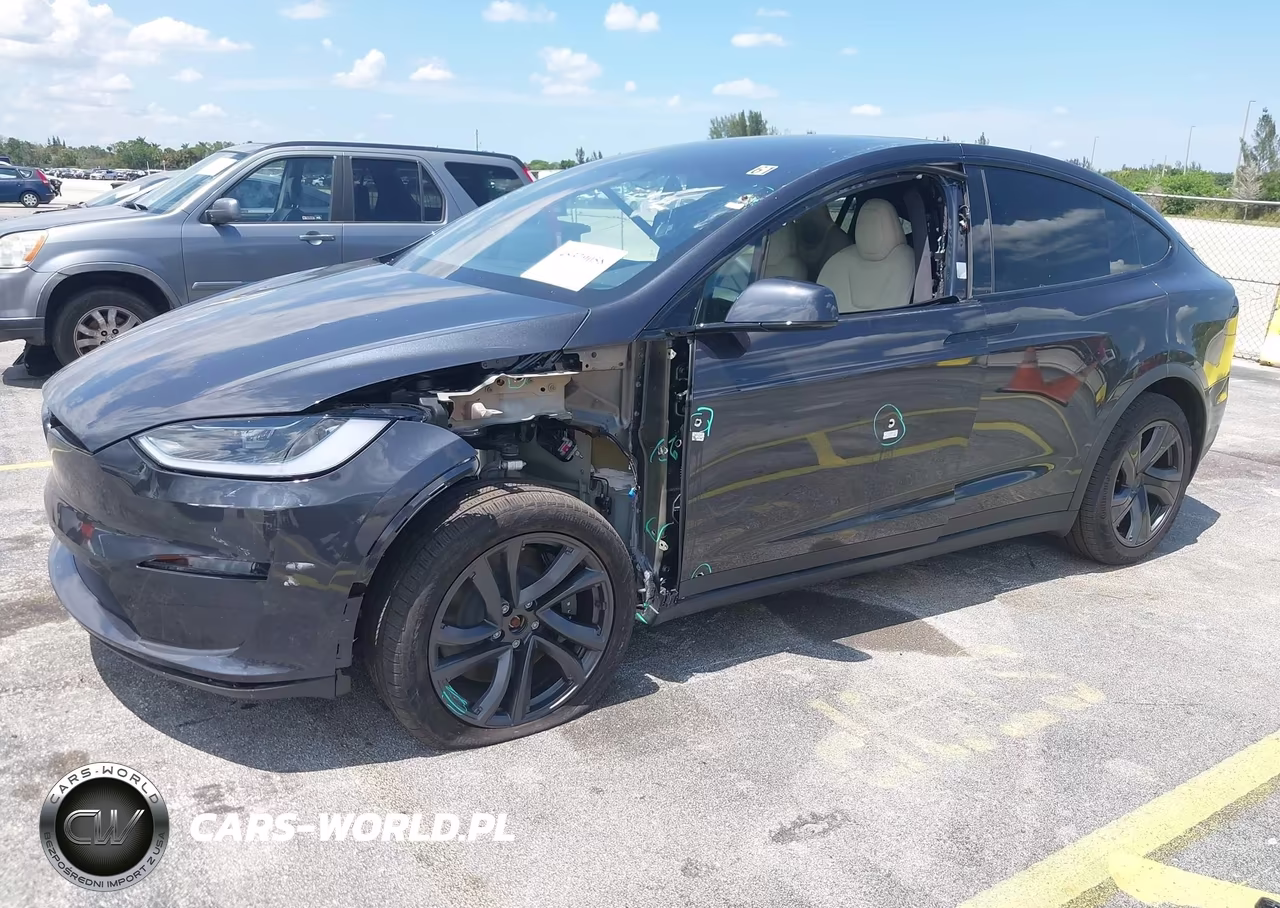 2026 Tesla Model X All-Wheel Drive VIN:7SAXCBE51TF473212 - 6