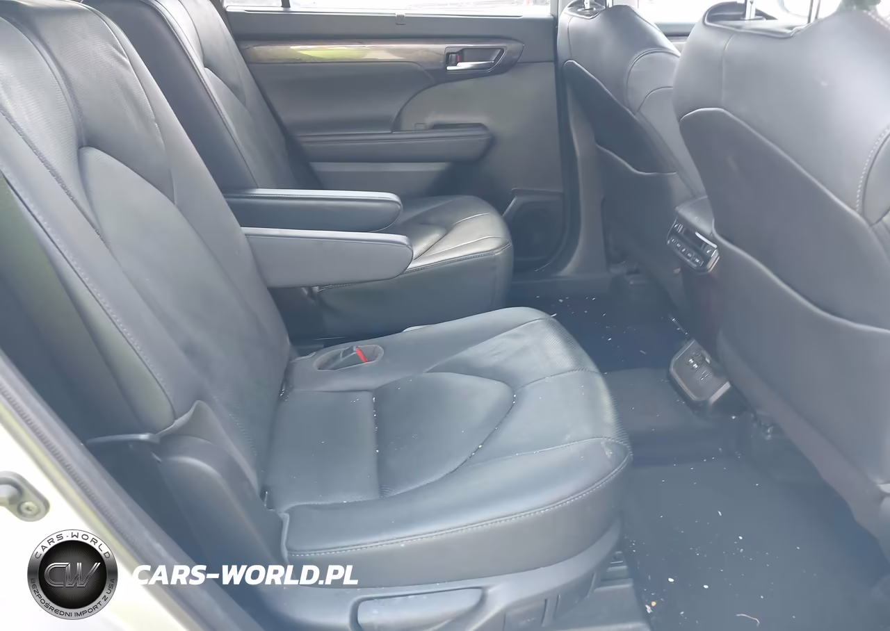 2020 Toyota Highlander Platinum VIN:5TDFZRAH9LS015607 - 8