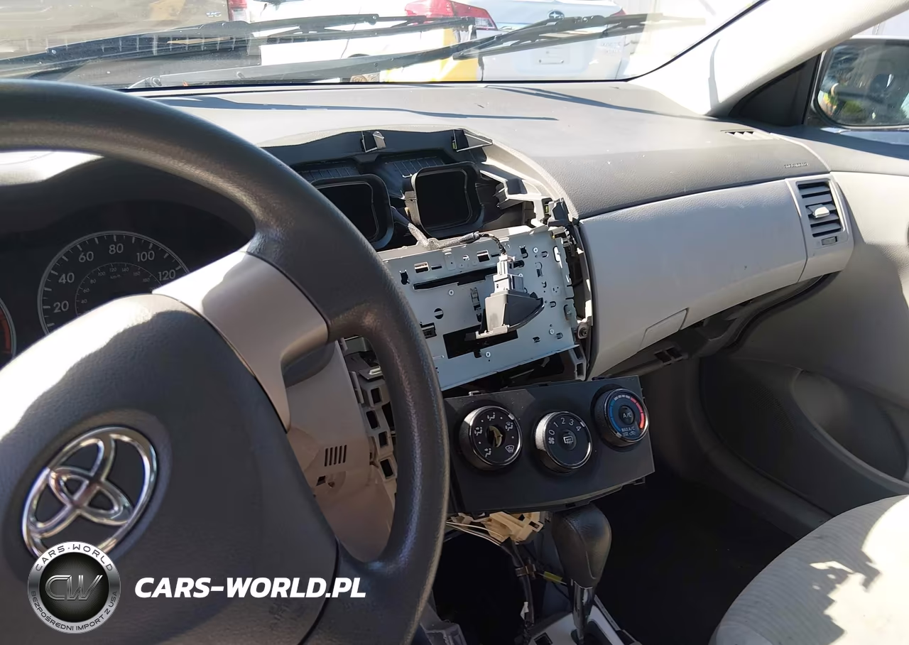 2010 Toyota Corolla Le VIN:1NXBU4EE2AZ169998 - 13