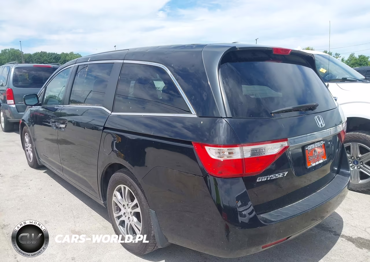 2013 Honda Odyssey Ex-L VIN:5FNRL5H66DB050803 - 3