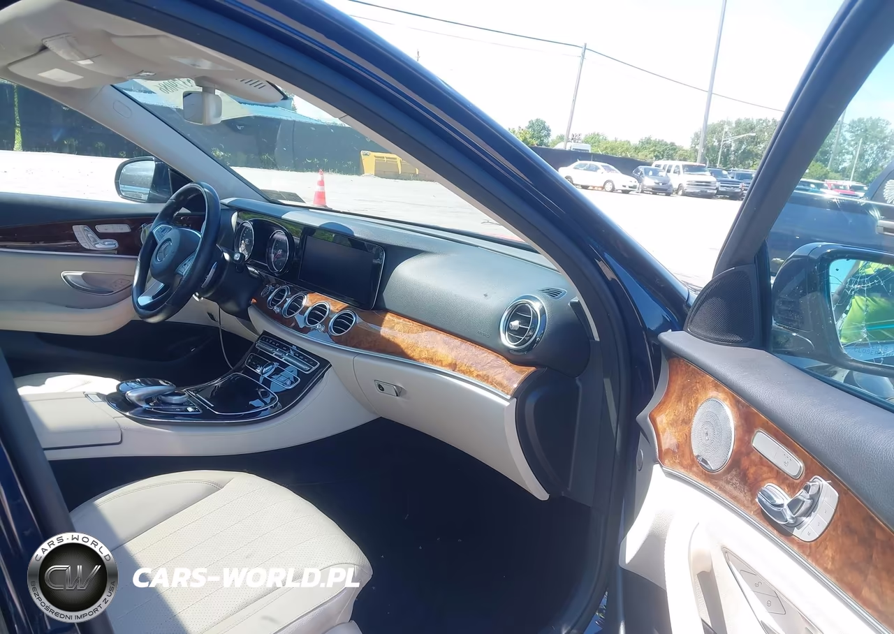 2017 Mercedes-Benz E 300 4Matic VIN:WDDZF4KBXHA195306 - 5