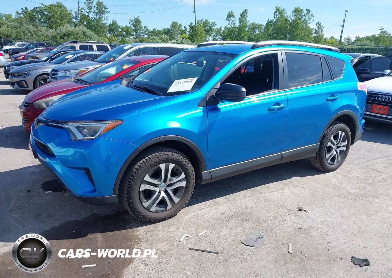 2018 Toyota Rav4 Le VIN:JTMBFREV6JJ734220 - 2