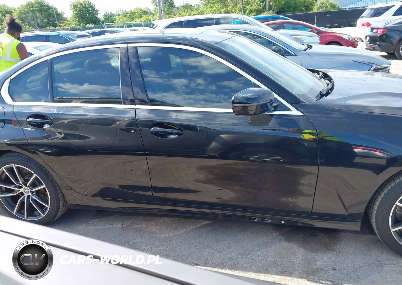 2020 BMW 330I xDrive VIN:3MW5R7J00L8B05826 - 13