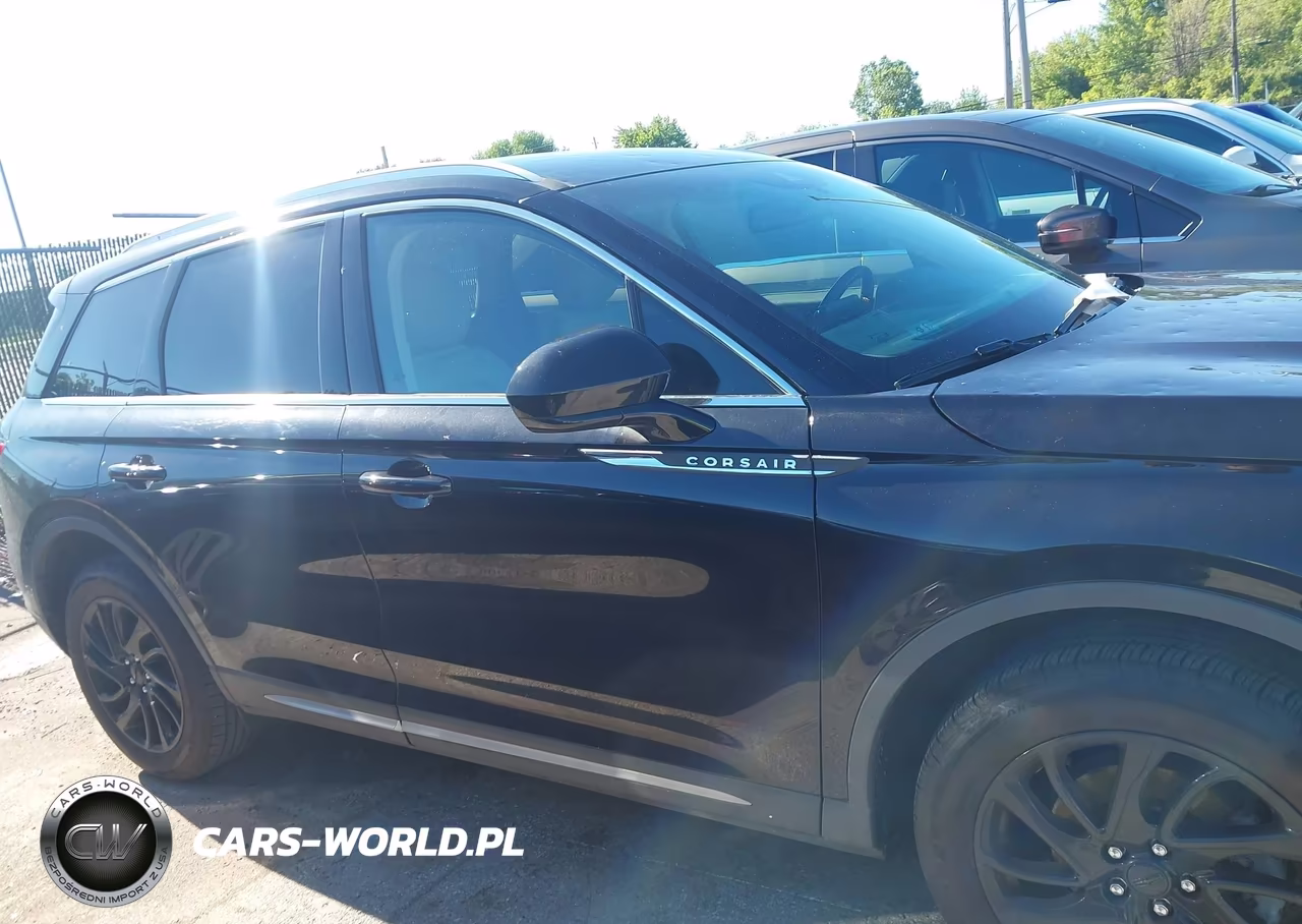 2020 Lincoln Corsair Standard VIN:5LMCJ1C90LUL15607 - 13