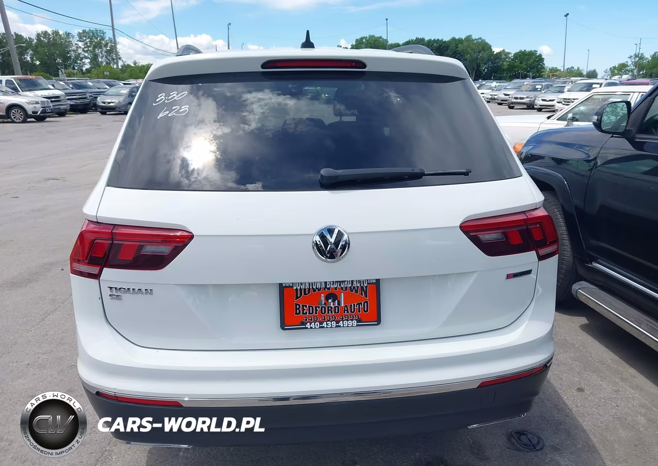 2021 Volkswagen Tiguan VIN:3VV2B7AX3MM147487 - 16