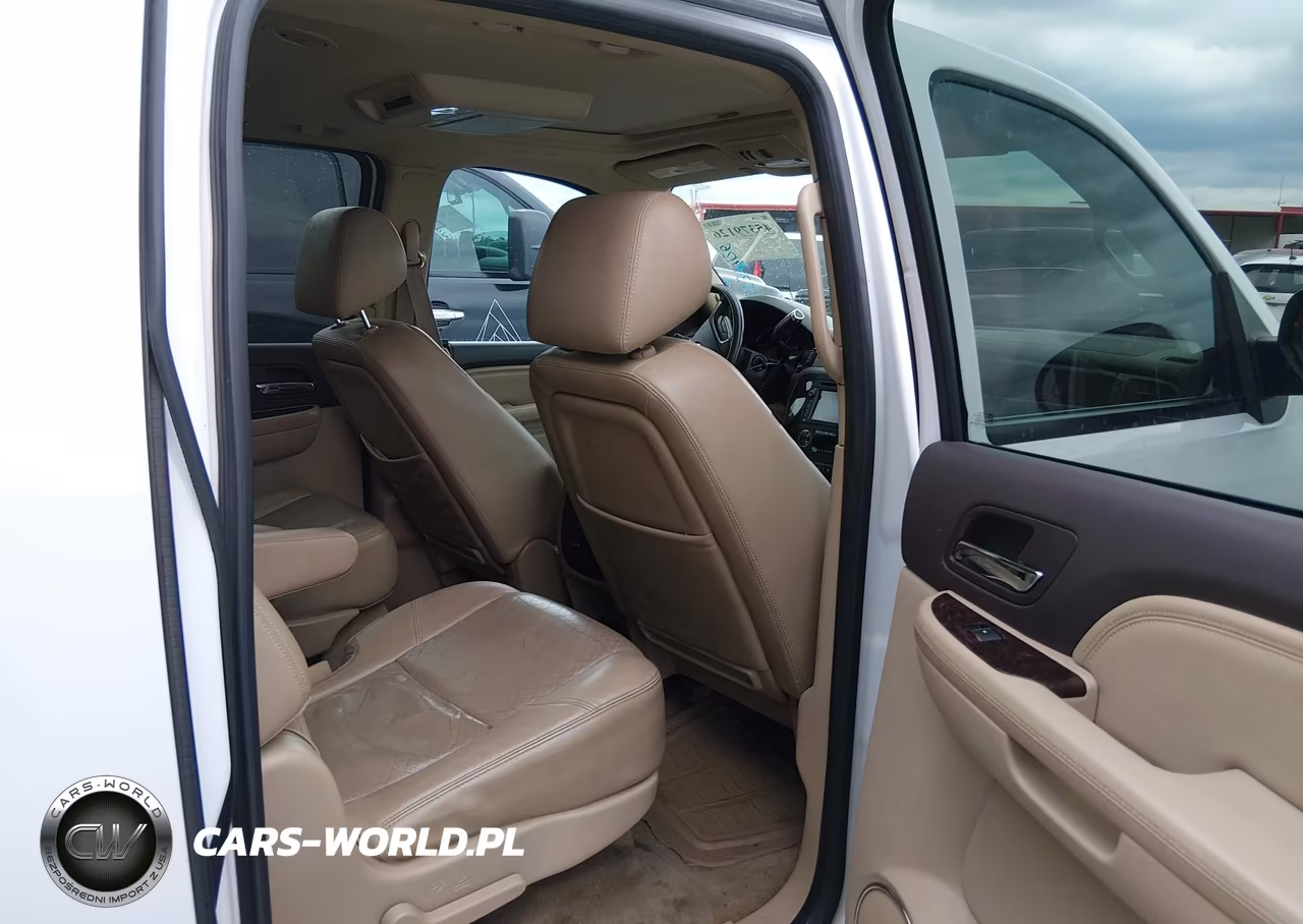 2011 GMC Yukon Xl 1500 Denali VIN:1GKS2MEF8BR271026 - 8