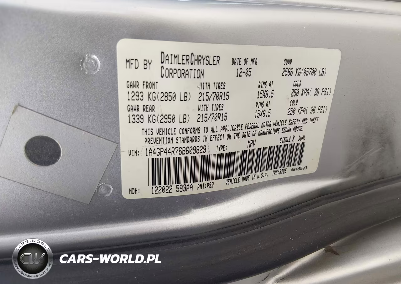 2006 Chrysler Town & Country Lx VIN:1A4GP44R76B609829 - 9