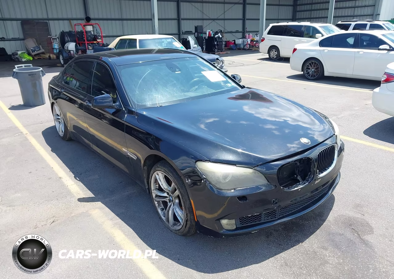 2012 BMW 750Li xDrive