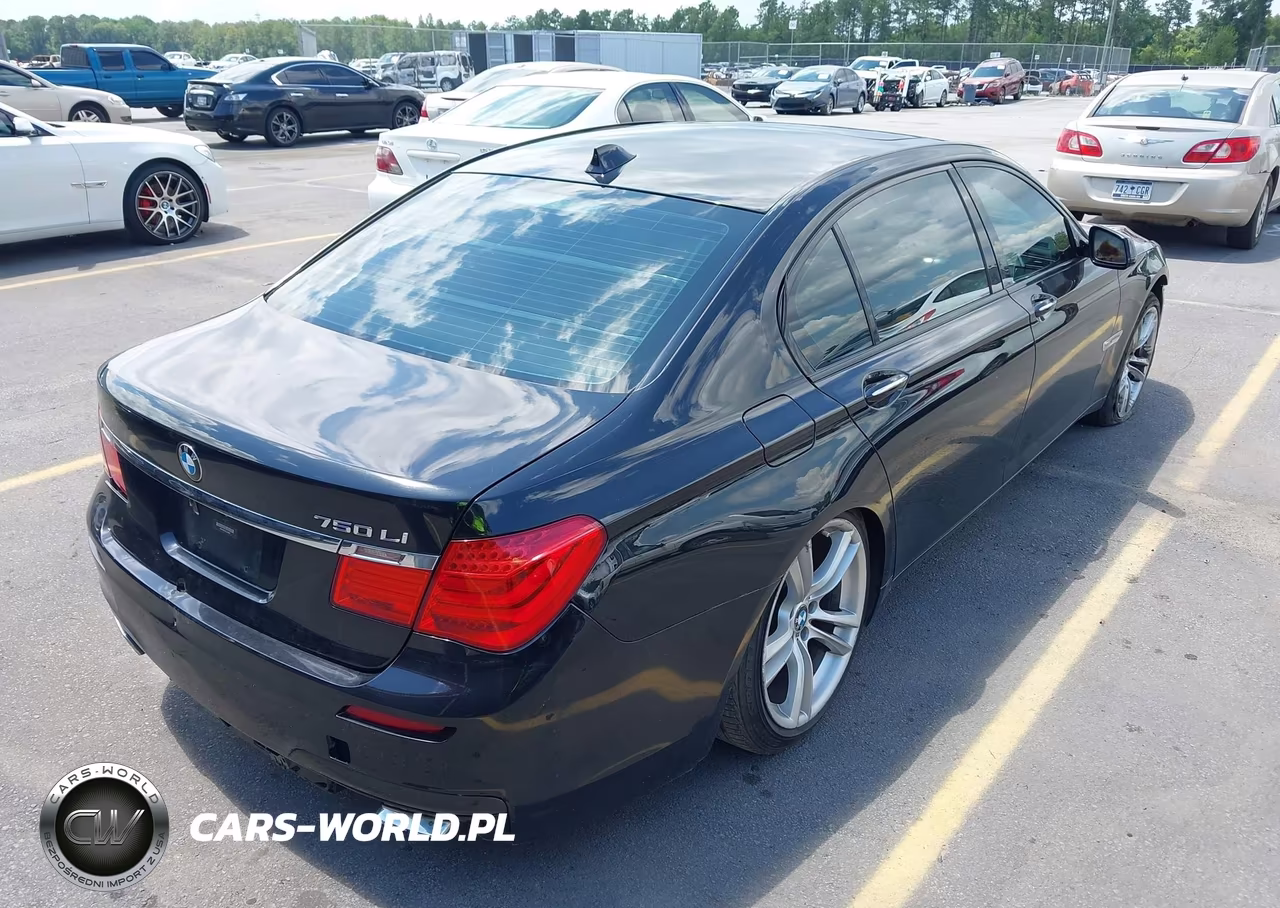 2012 BMW 750Li xDrive VIN:WBAKC8C59CC435962 - 4