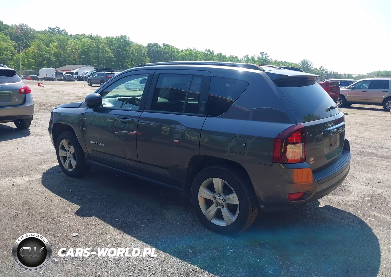 2016 Jeep Compass Sport VIN:1C4NJCBA9GD665430 - 3