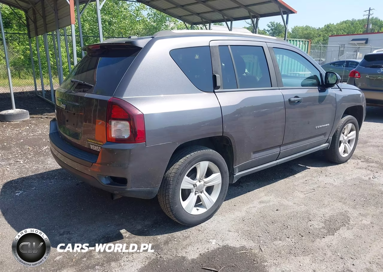 2016 Jeep Compass Sport VIN:1C4NJCBA9GD665430 - 4
