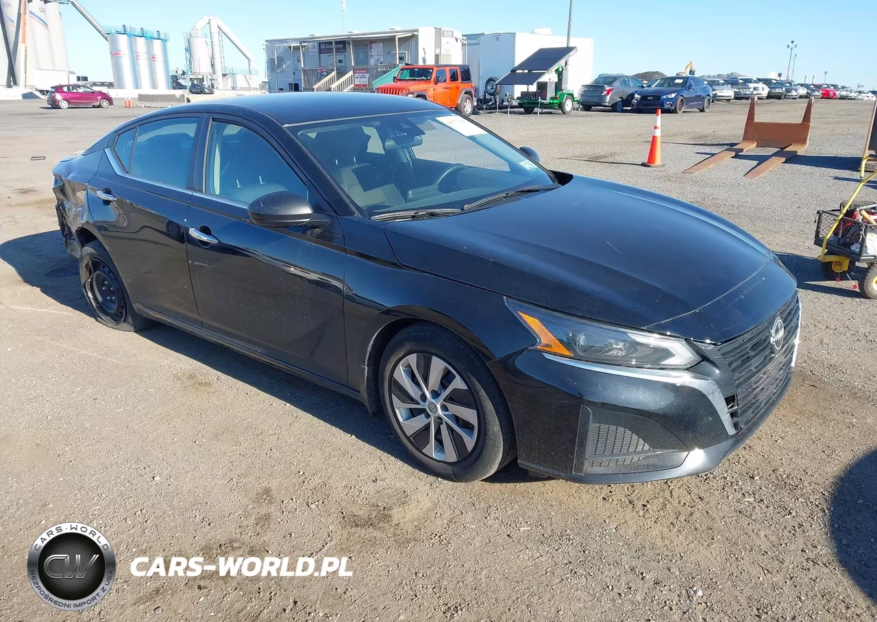 2024 Nissan Altima S Fwd – zdjęcie 1 z 17