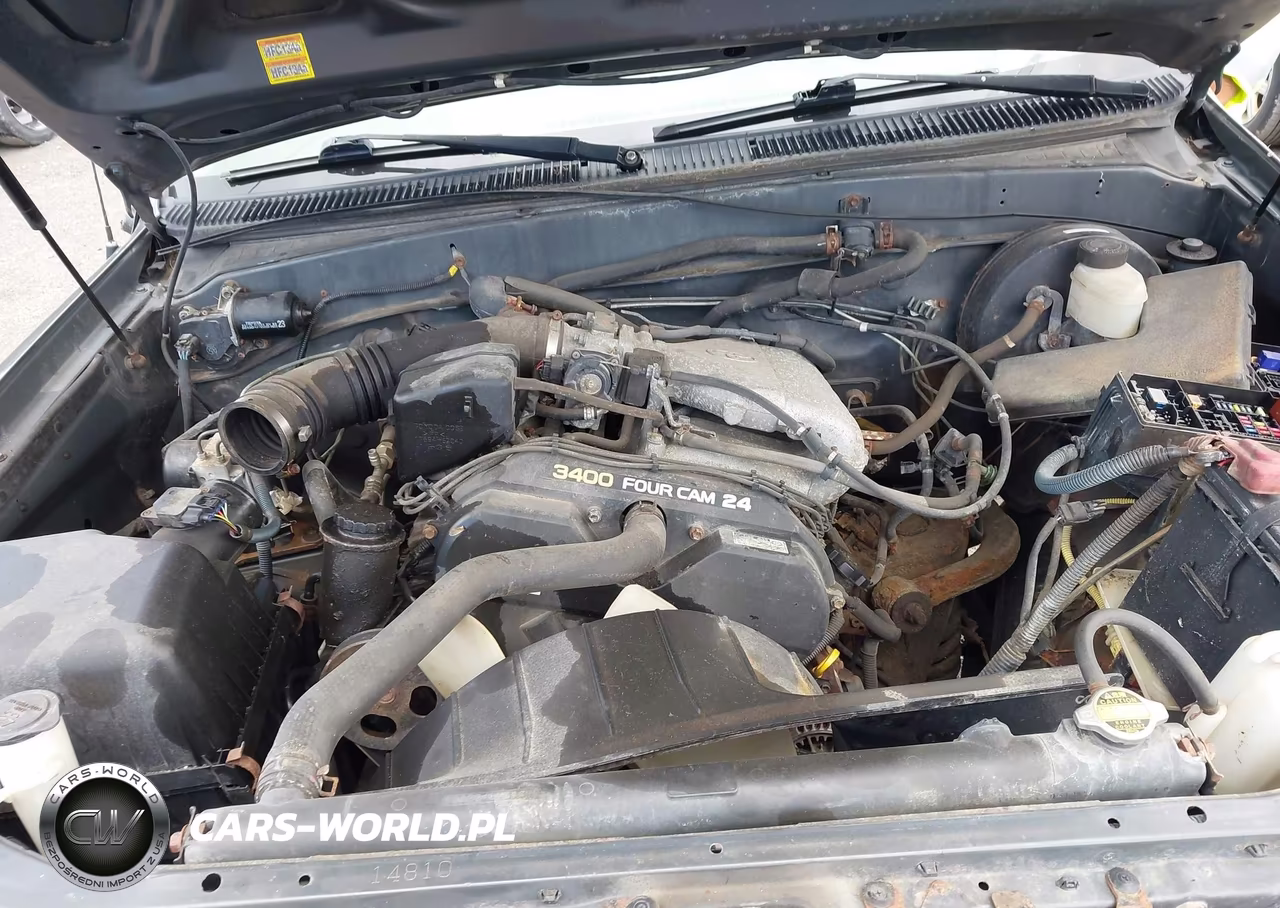2003 Toyota Tundra VIN:5TBJN321X3S336715 - 10