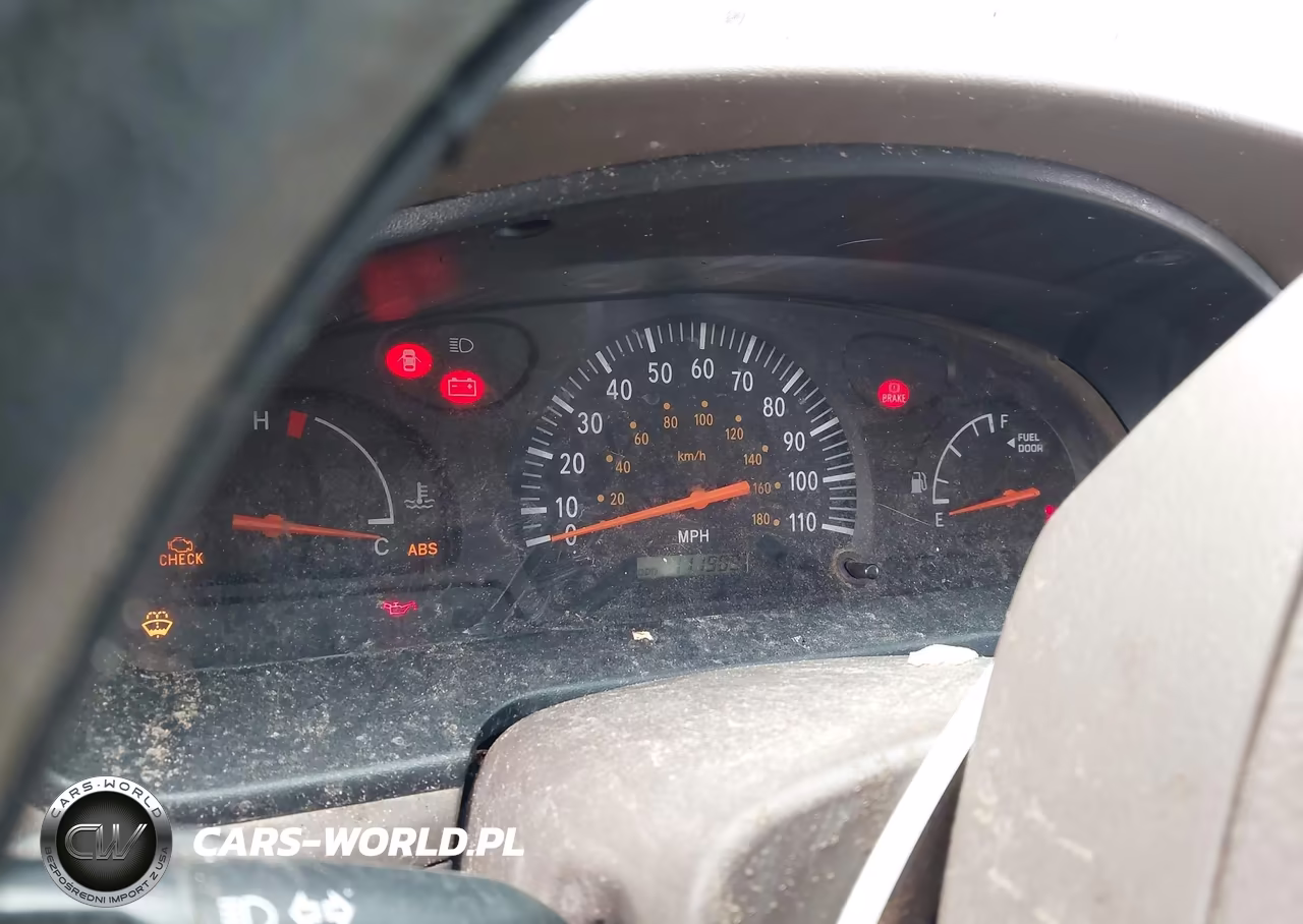 2003 Toyota Tundra VIN:5TBJN321X3S336715 - 7