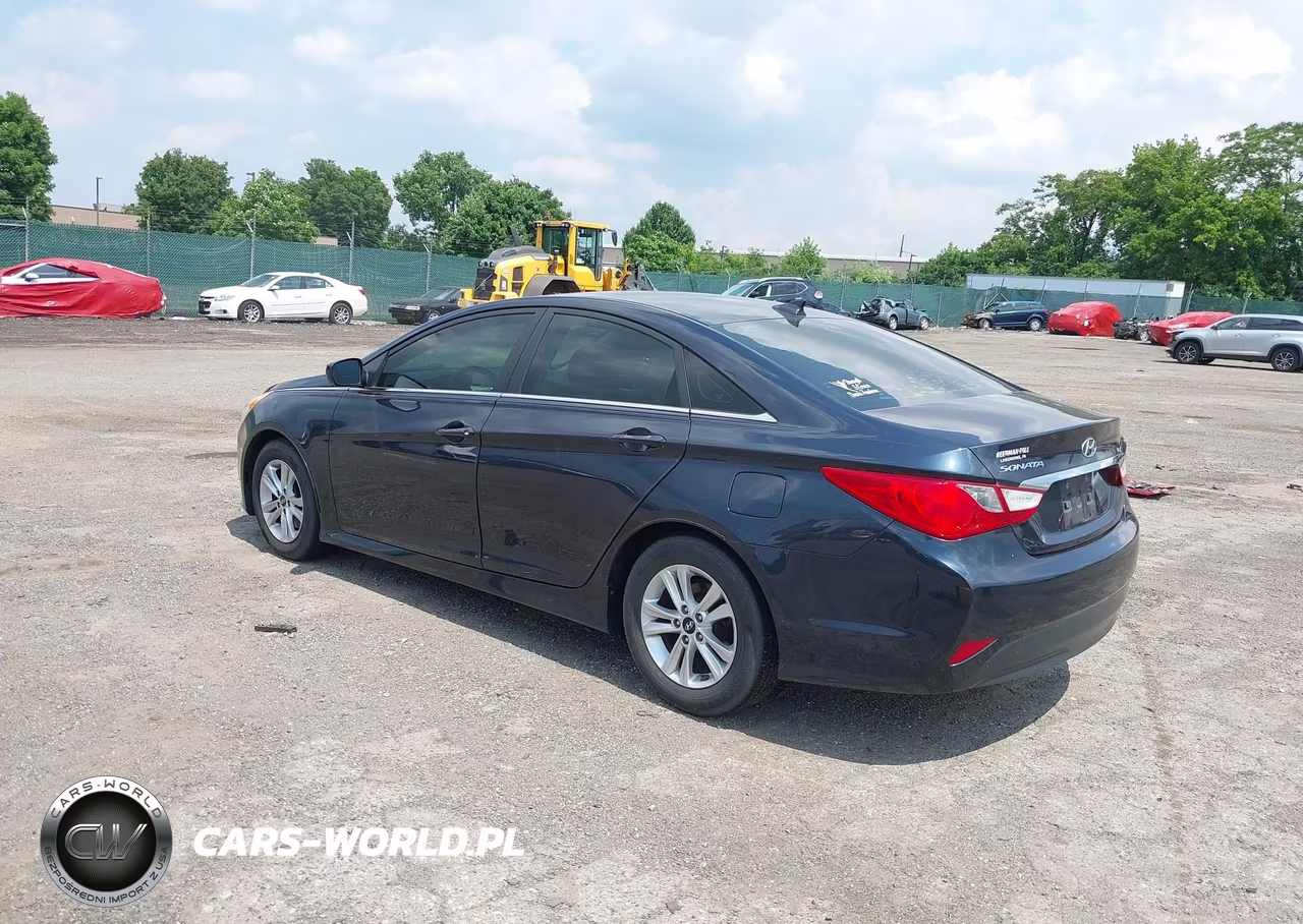 2014 Hyundai Sonata Gls VIN:5NPEB4AC5EH899612 - 3