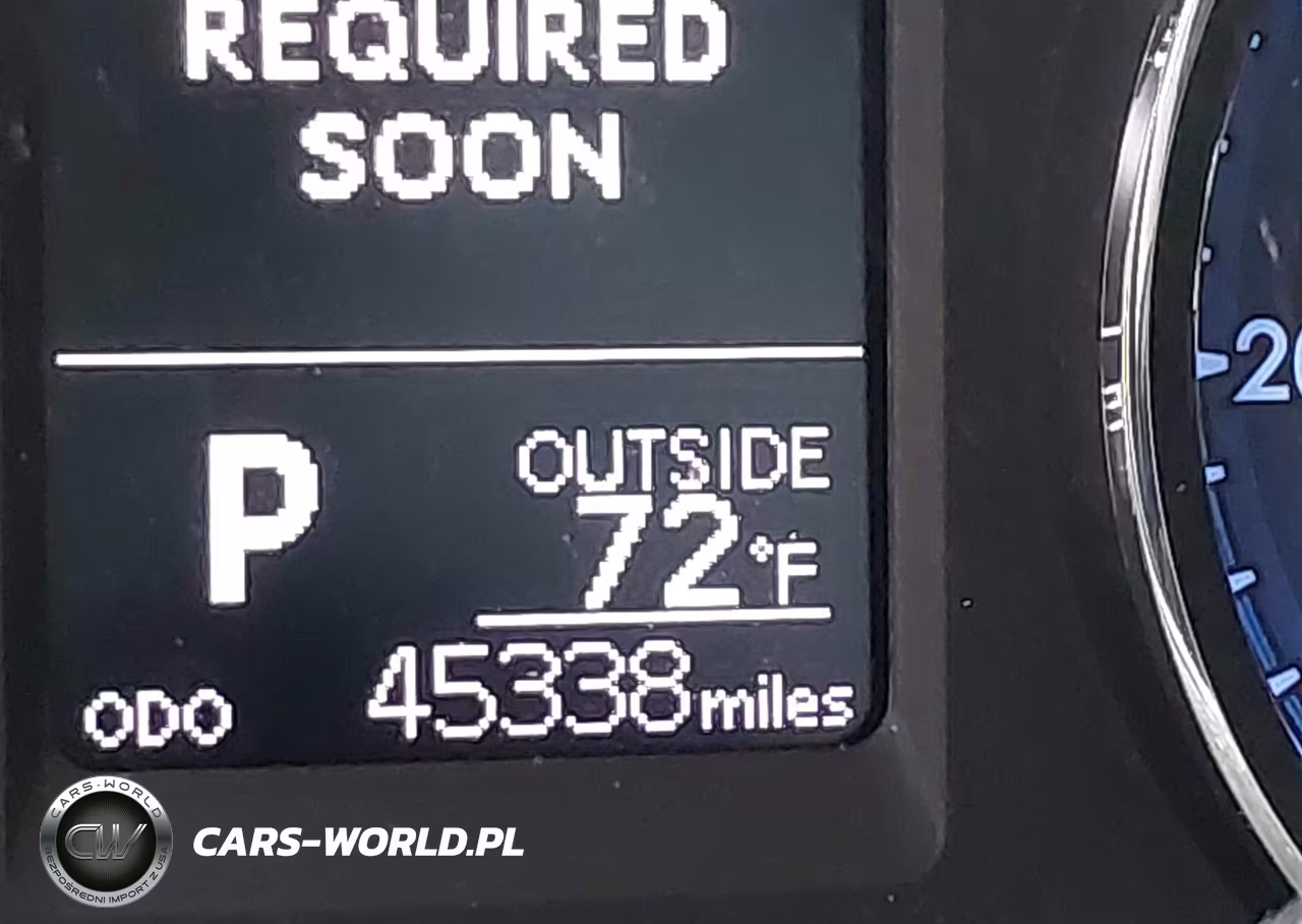 2019 Toyota Corolla Le VIN:5YFBURHE3KP913684 - 15