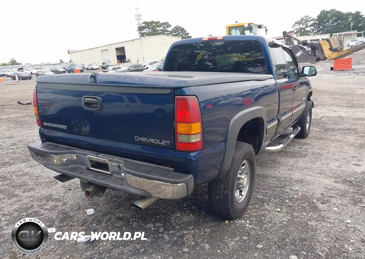 2001 Chevrolet Silverado 2500Hd Ls VIN:1GCHC29U31E271716 - 4