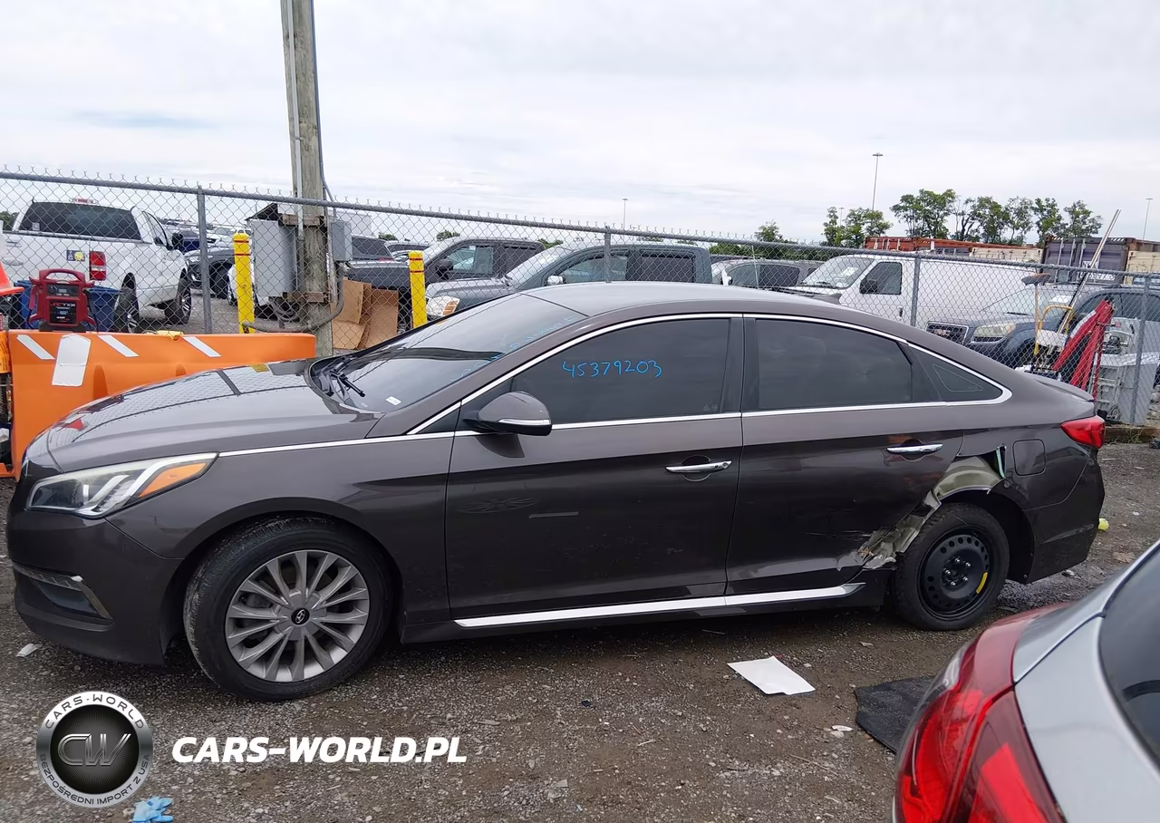 2015 Hyundai Sonata Limited VIN:5NPE34AF6FH164176 - 15