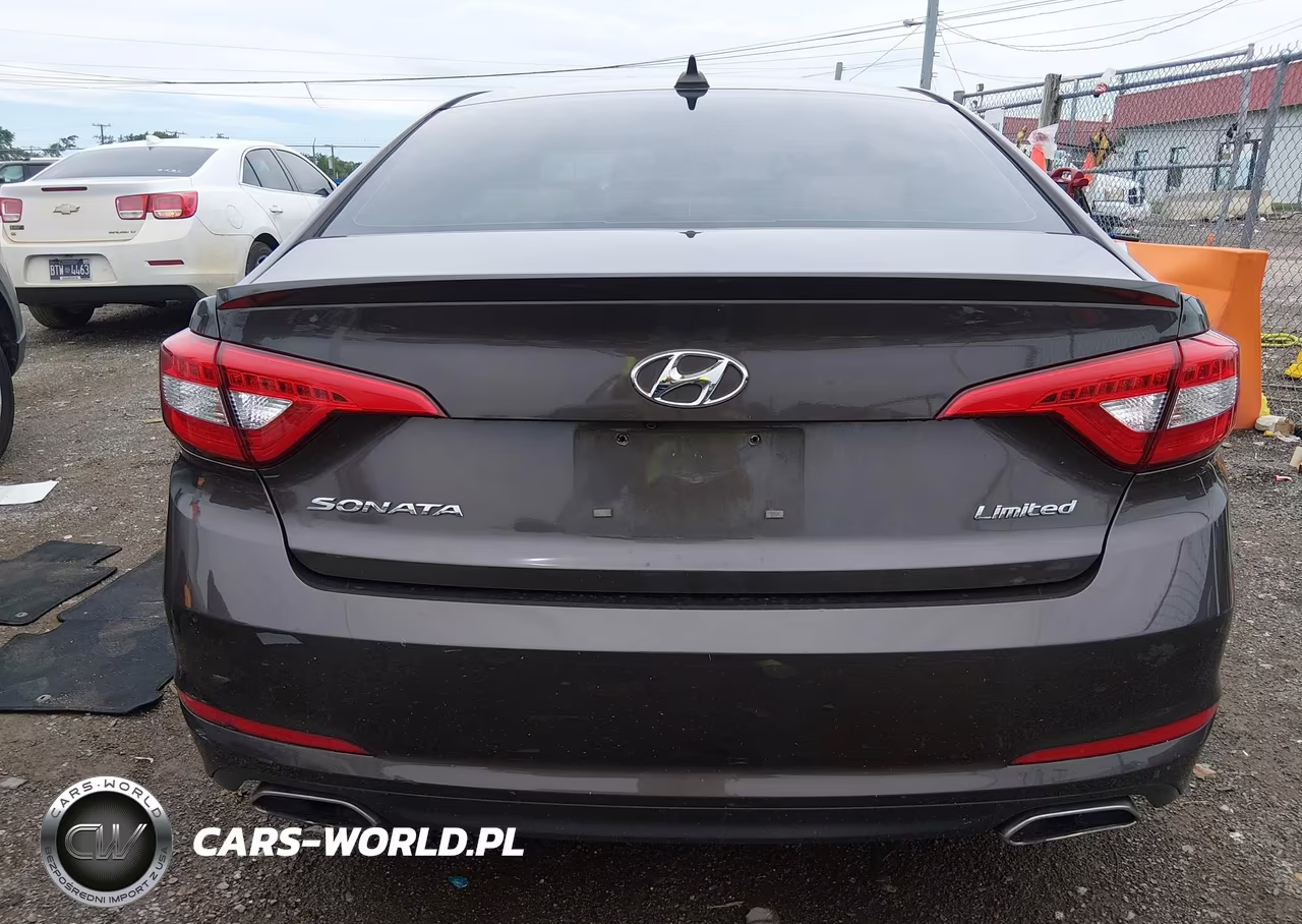 2015 Hyundai Sonata Limited VIN:5NPE34AF6FH164176 - 17