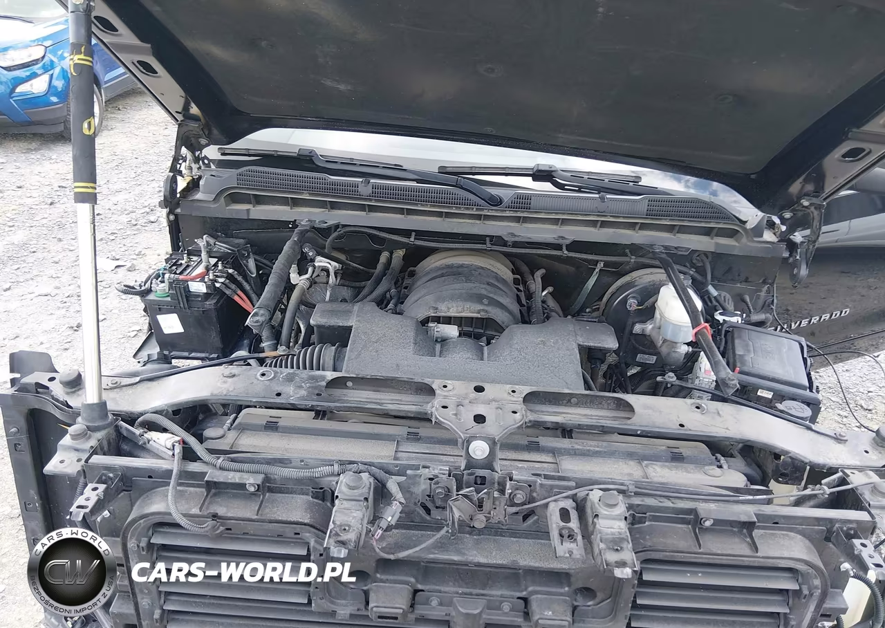2018 Chevrolet Silverado 1500 1Lt VIN:3GCUKREC6JG643937 - 10