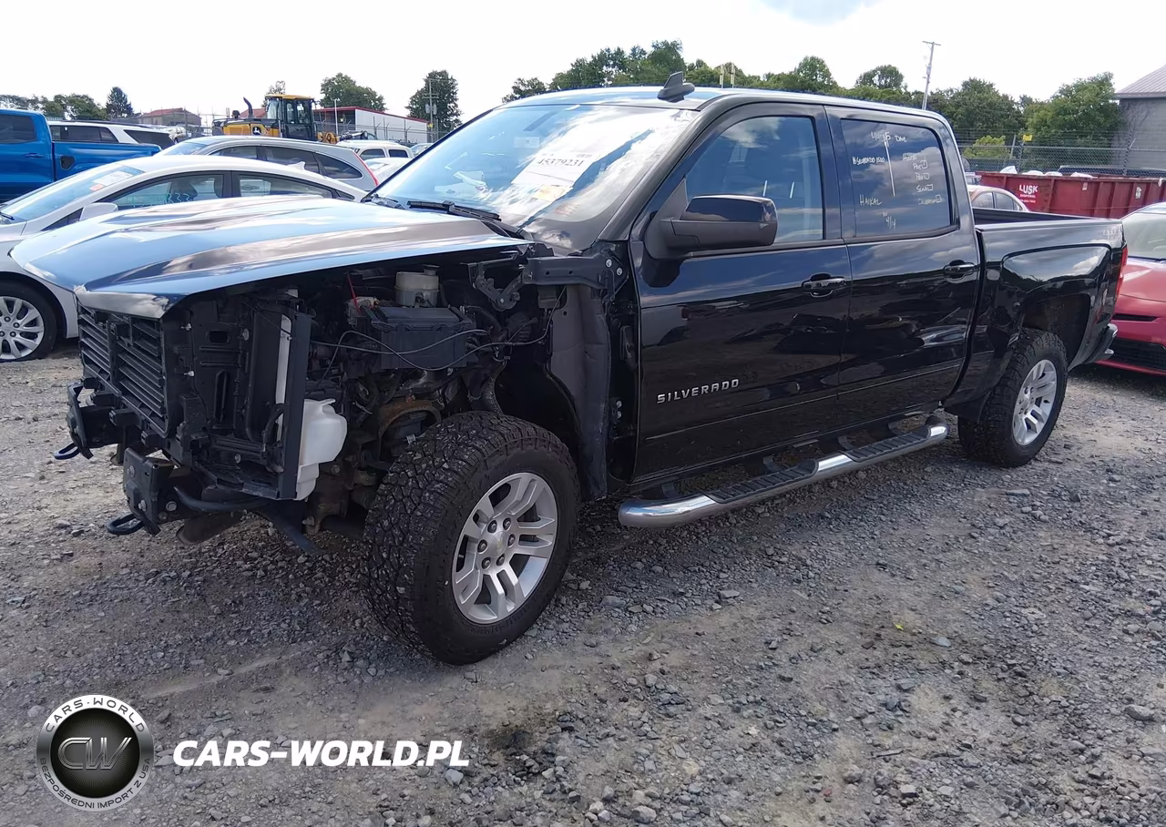 2018 Chevrolet Silverado 1500 1Lt VIN:3GCUKREC6JG643937 - 2