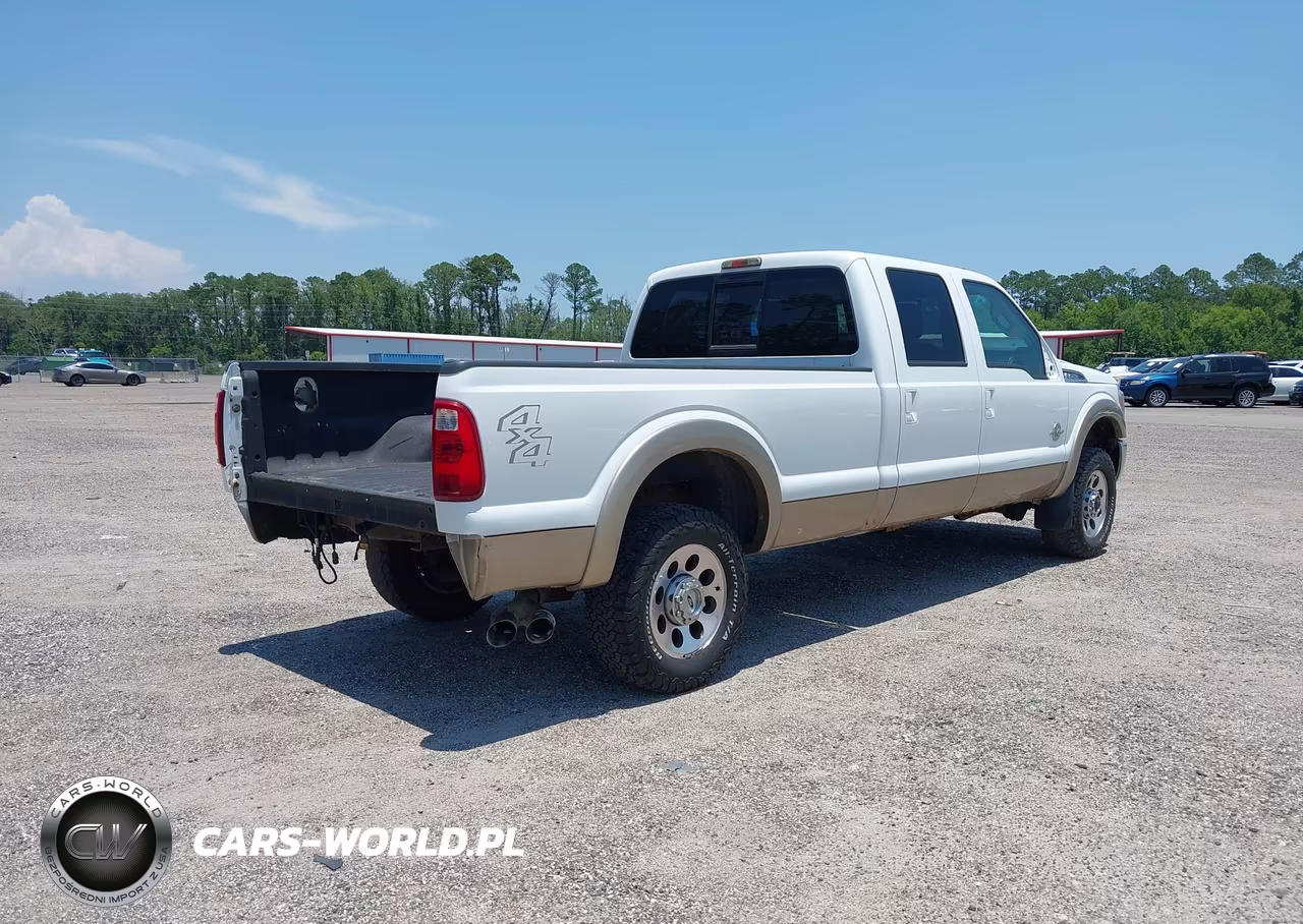2013 Ford Super Duty F-250 Srw Lariat VIN:1FT7W2BT6DEB16599 - 4