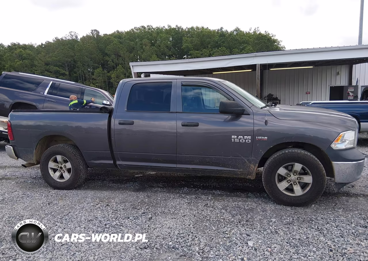 2018 Ram 1500 Tradesman 4X4 6'4 Box VIN:1C6RR7ST7JS282325 - 13