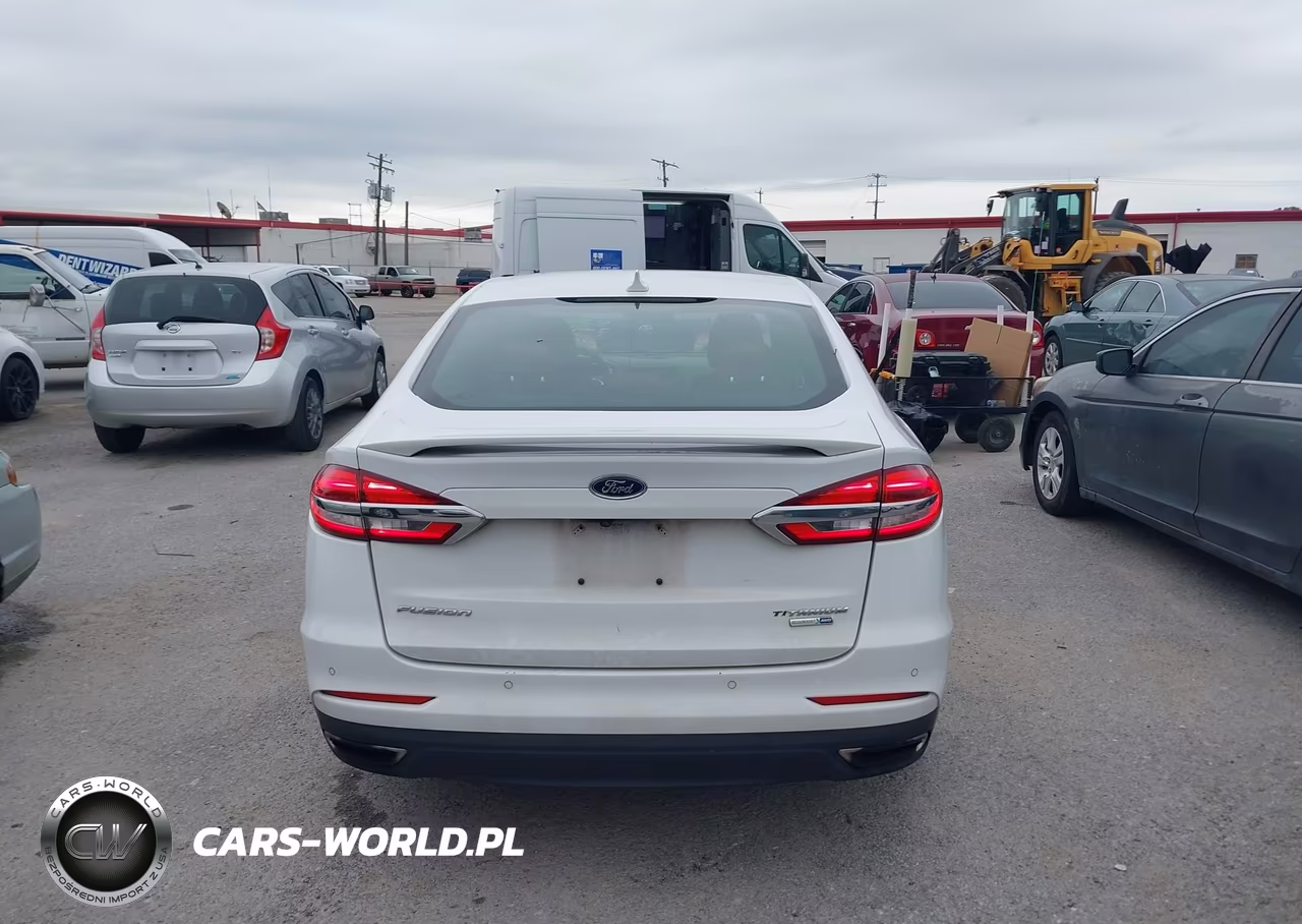 2019 Ford Fusion Titanium VIN:3FA6P0D99KR263594 - 16