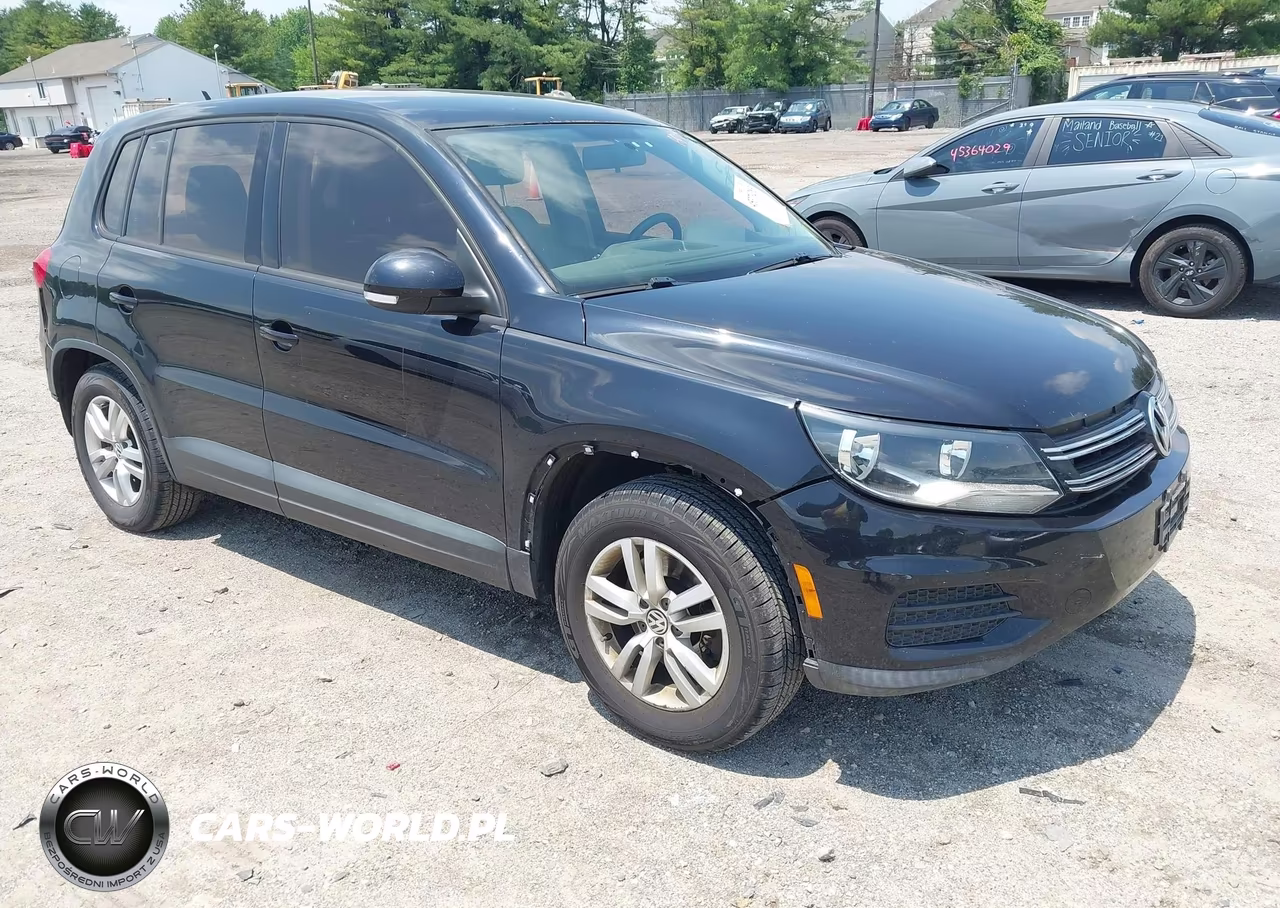 2013 Volkswagen Tiguan S – zdjęcie 1 z 16